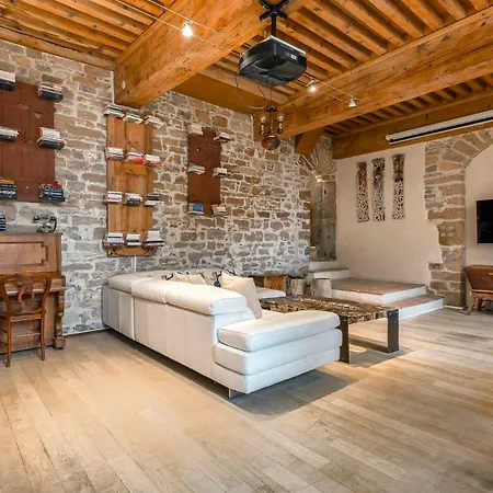 Le Loft Du Vieux *